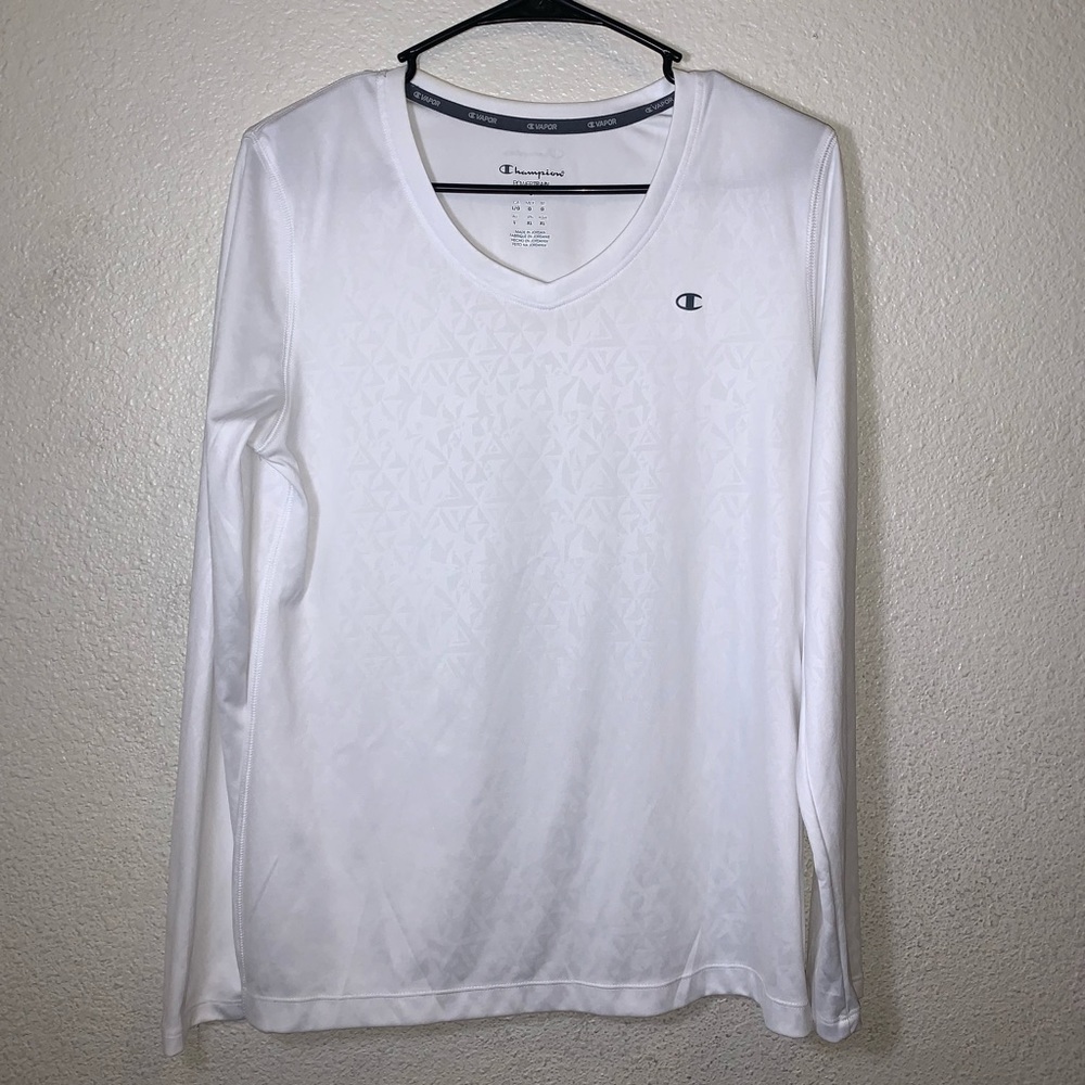 WHITE CHAMPION POWERTRAIN ACTIVE WEAR LONG SLEEVE